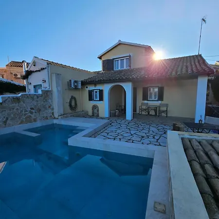 Boneti Villa Kavalleraina